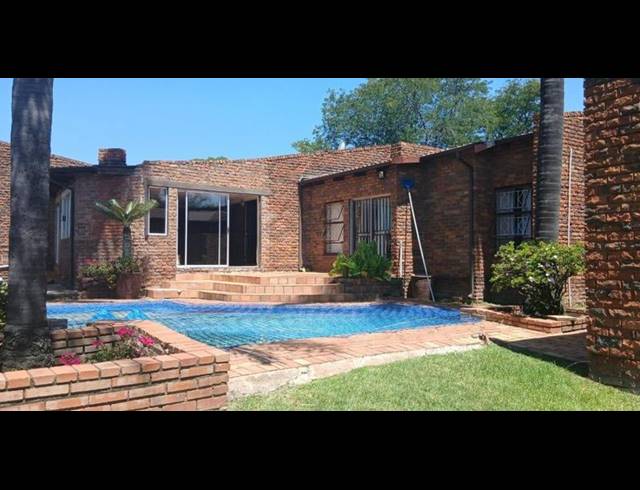 4 BEDROOM HOUSE FOR SALE IN TERENURE